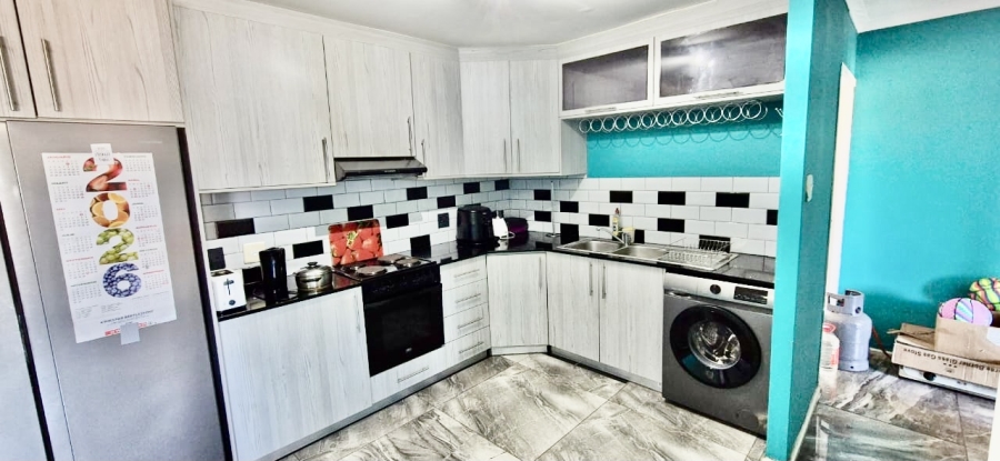 3 Bedroom Property for Sale in Brentwood Park Eastern Cape